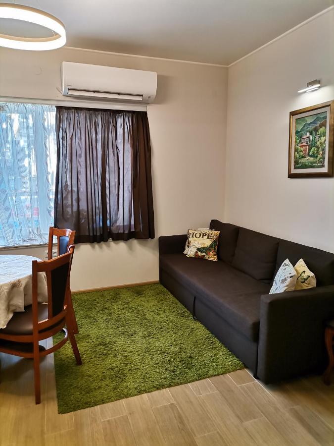 Guest Apartment Monarch Smolyan Exterior photo
